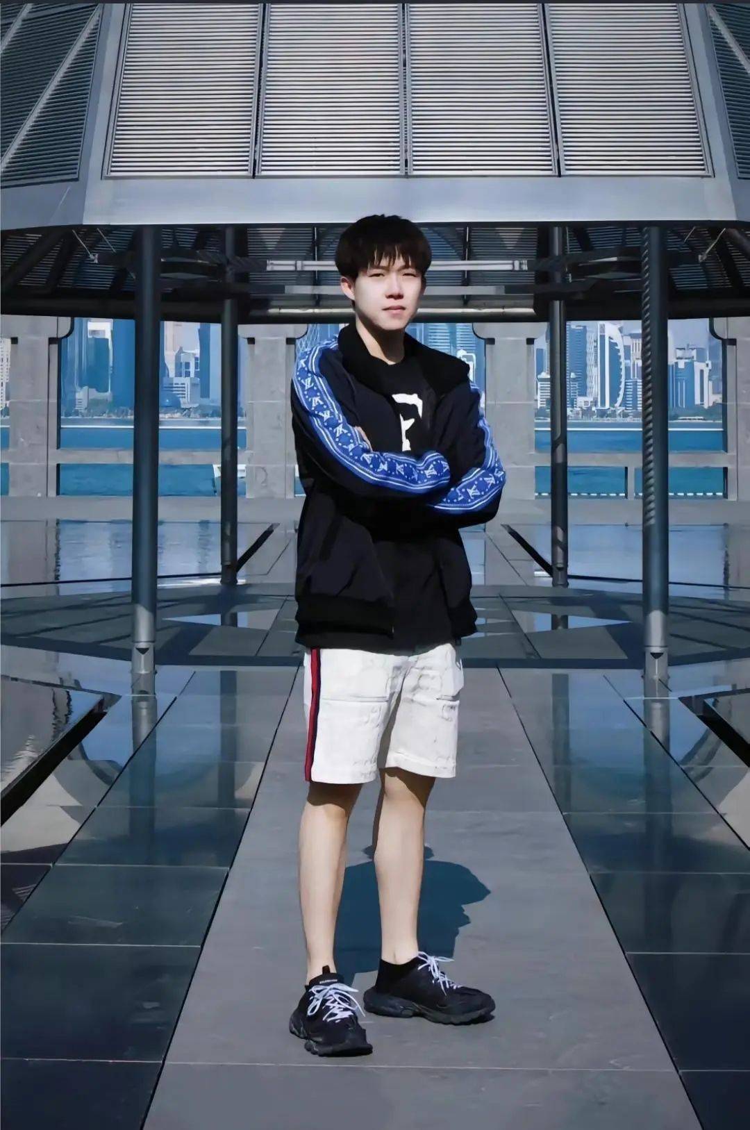 Wang Chuqin's height (male table tennis Wang Chuqin's height)